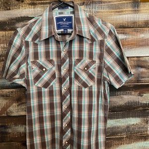 American Eagle Outfitters Vintage Fit Snap Shirt